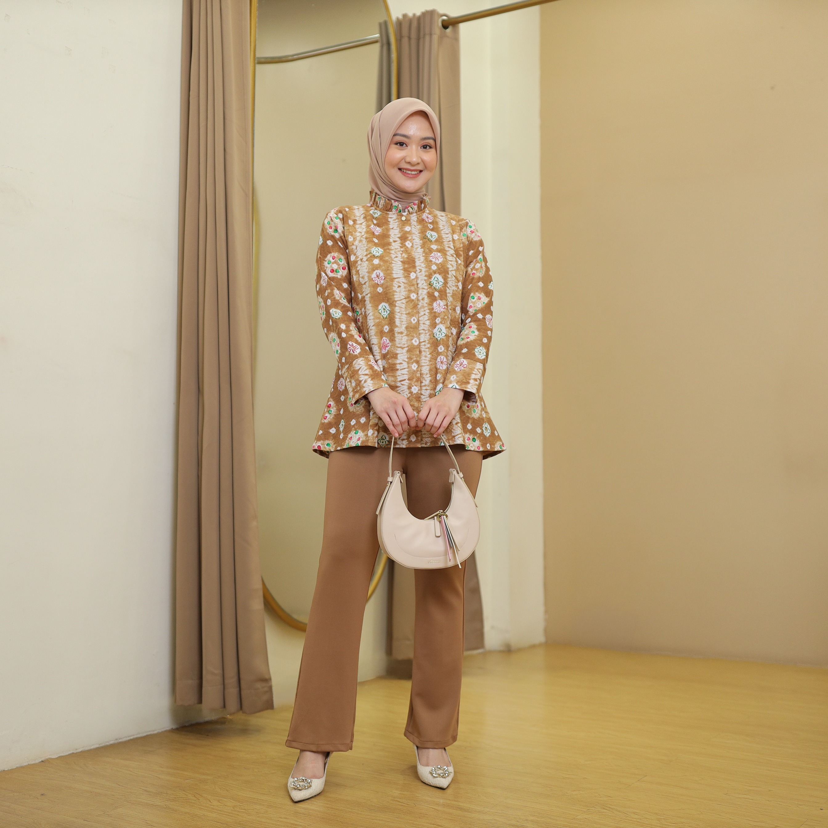 Kemeja Amanda