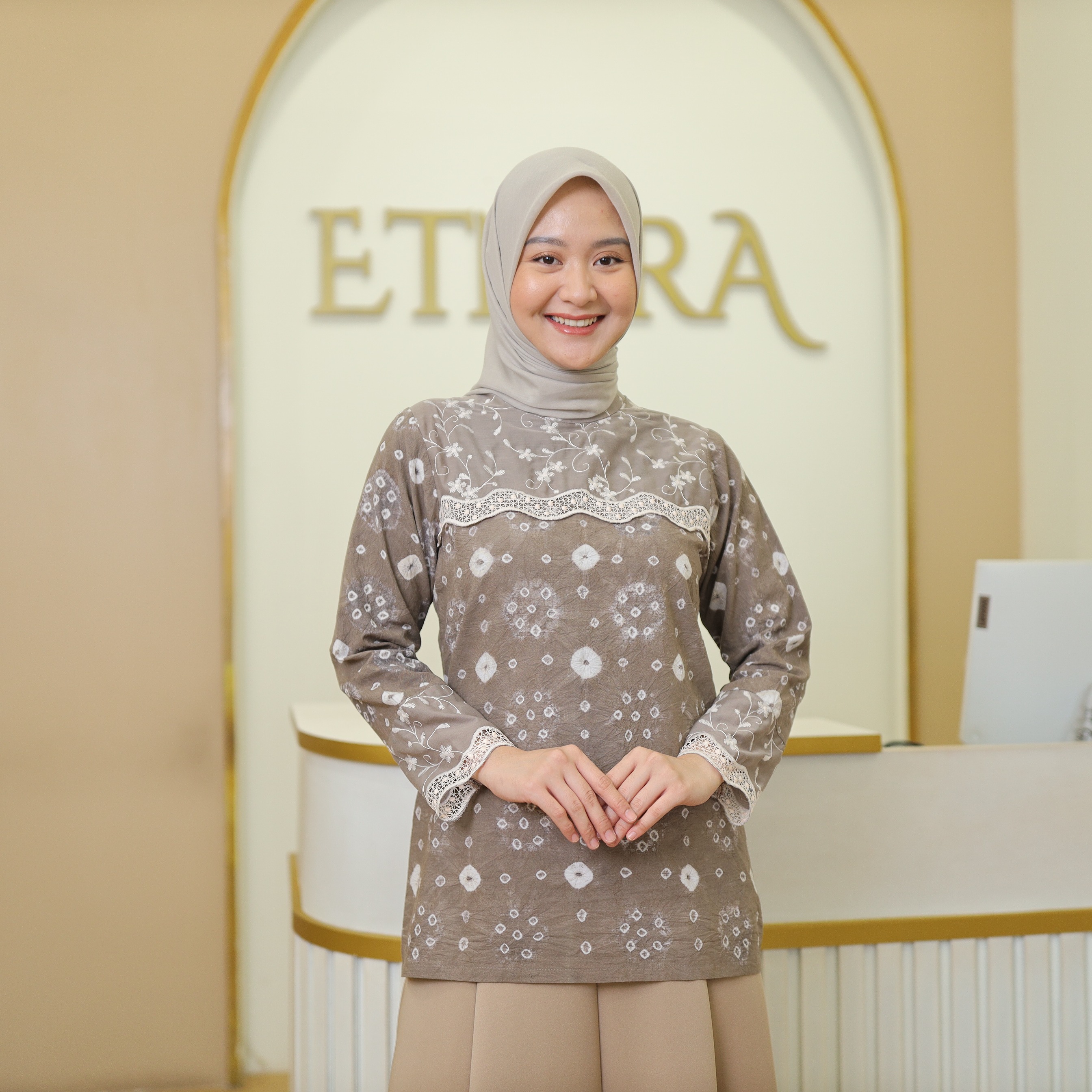 Tunik Adelia