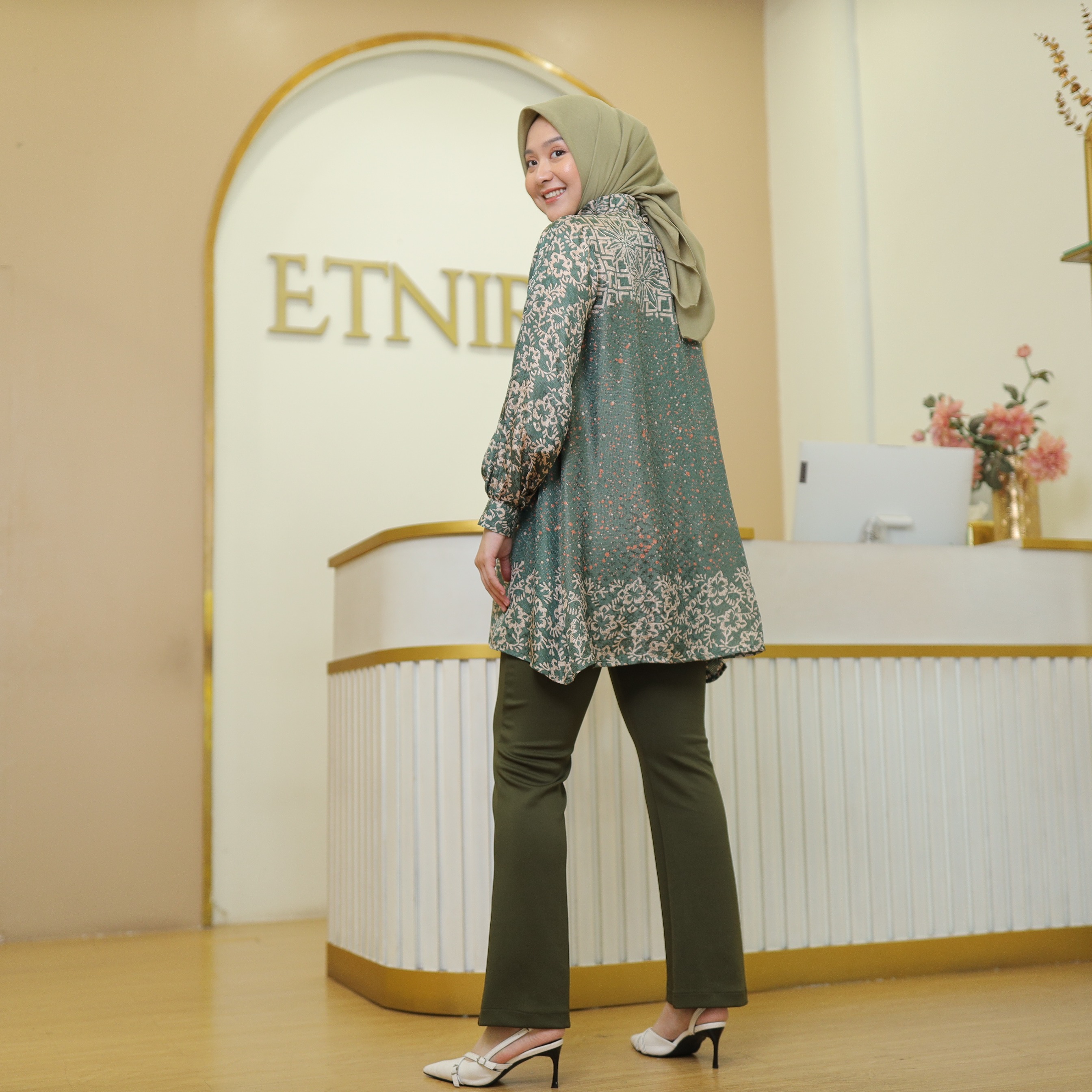 Tunik Arimbi
