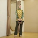 Kemeja Tarisa