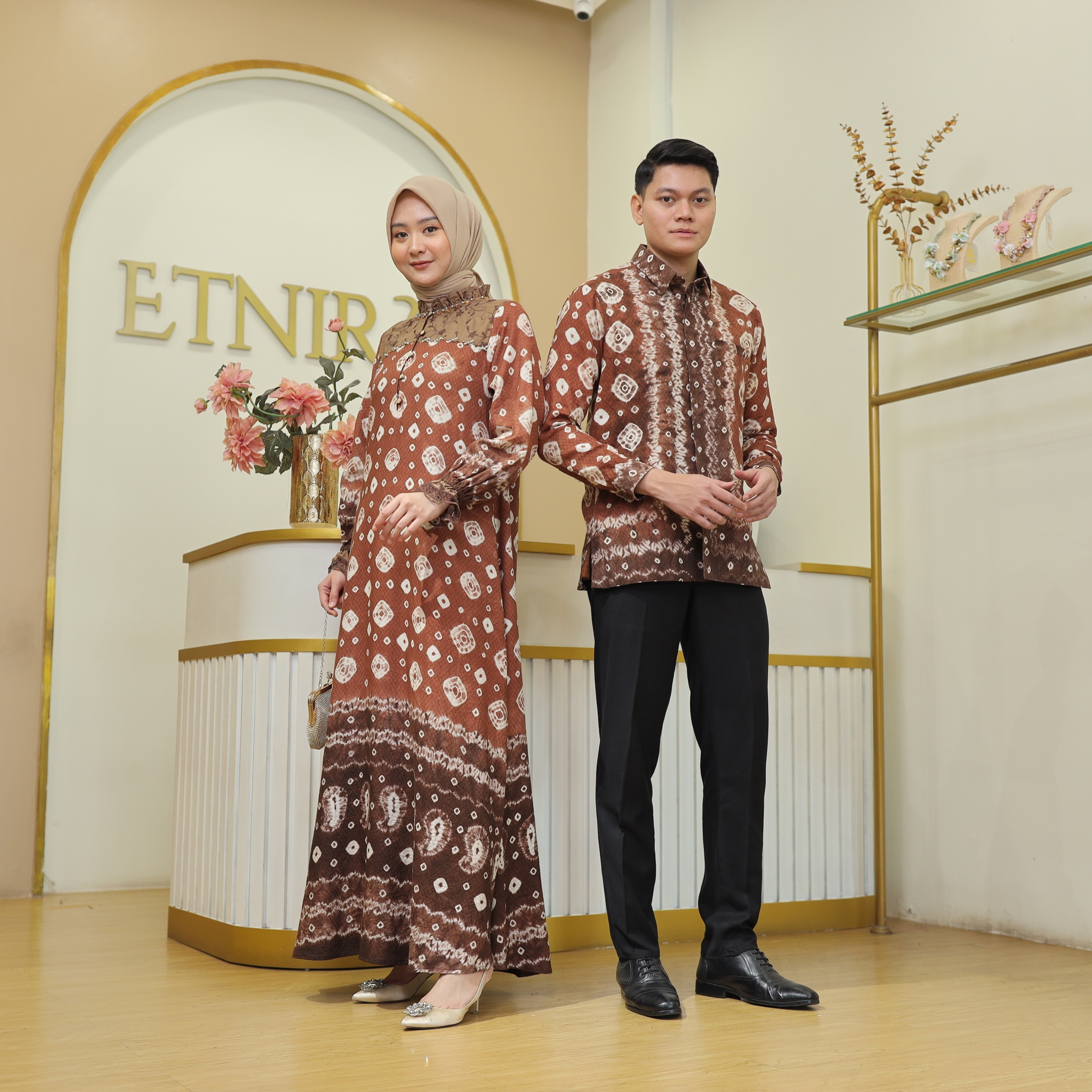 Kemeja Wijaya (Kemeja Aja)