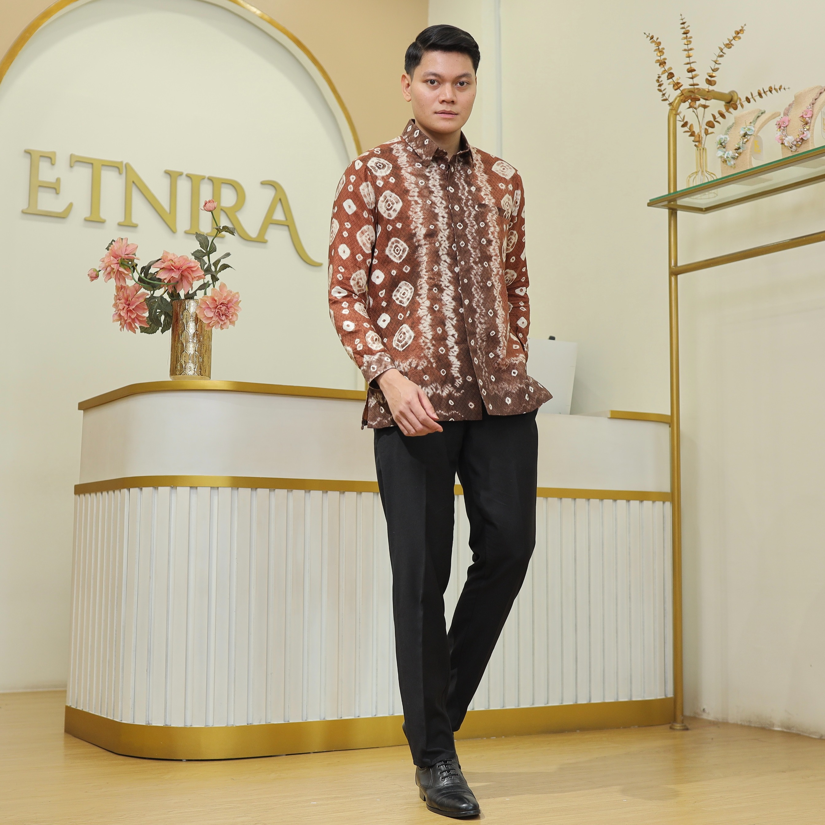 Kemeja Wijaya (Kemeja Aja)