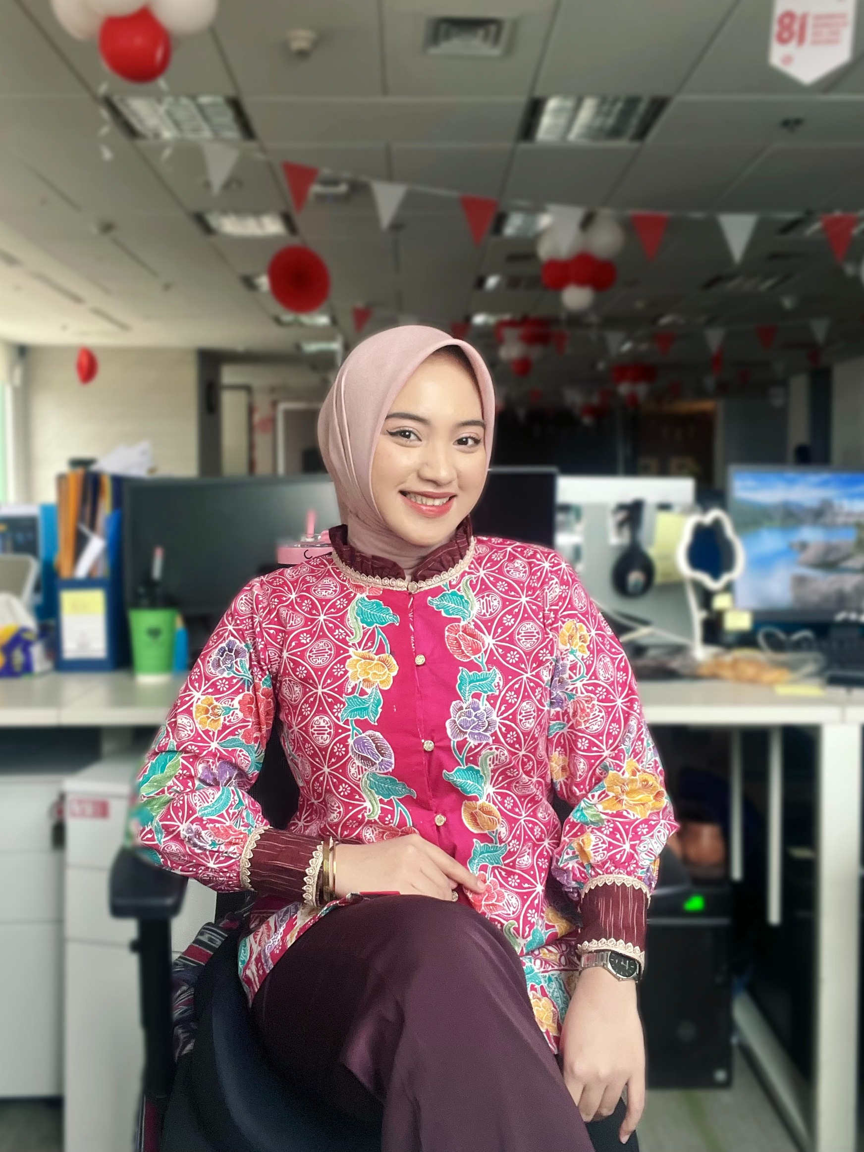 Kemeja Wirasti