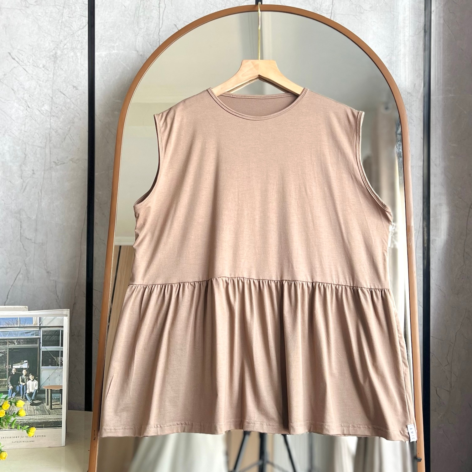 Kensie inner ruffle