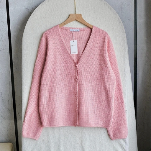 Image of Carissa outer