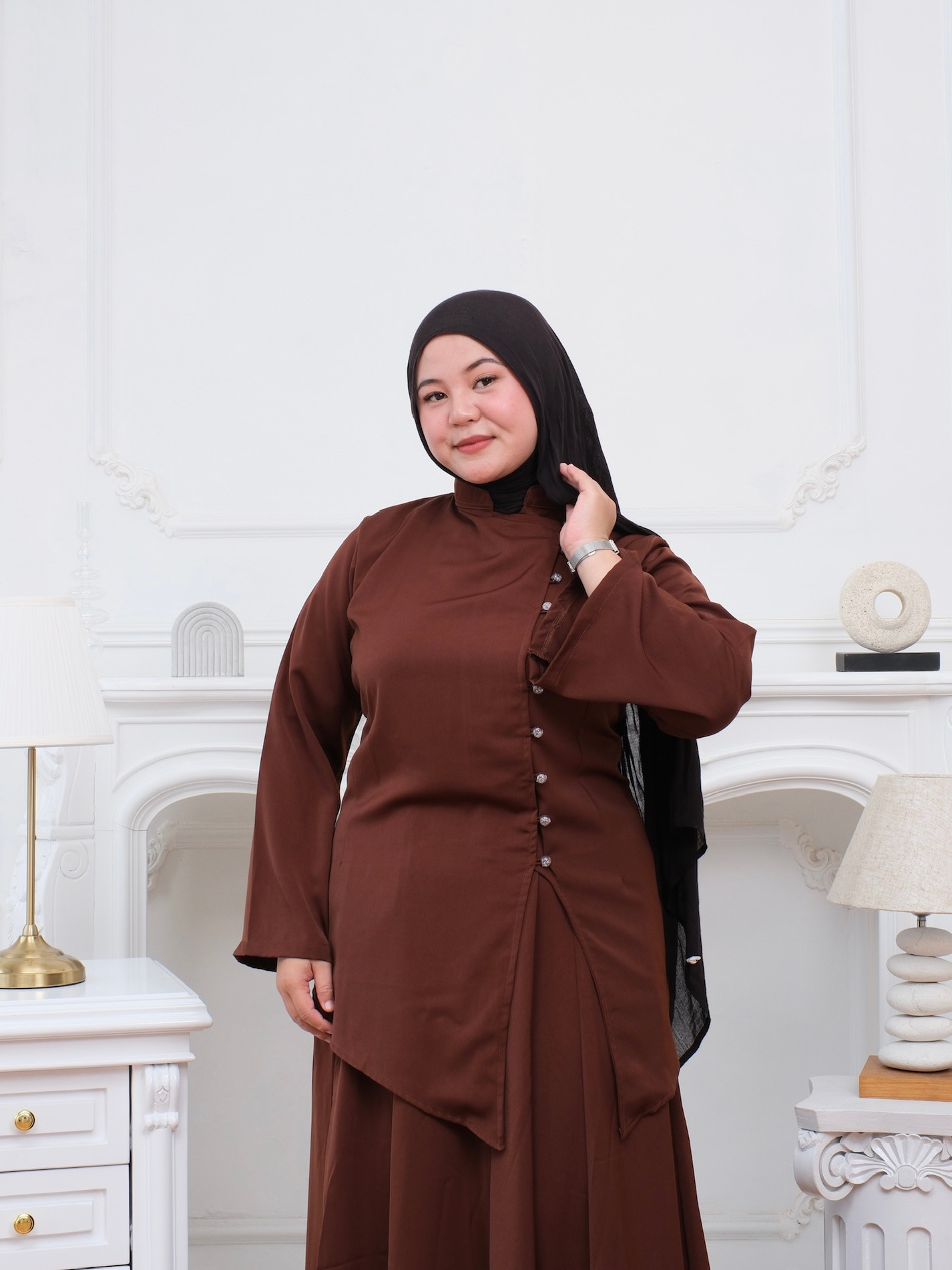 Hafsa set raya series