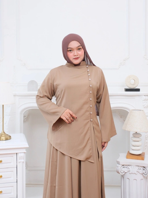 Image of Hafsa set raya series