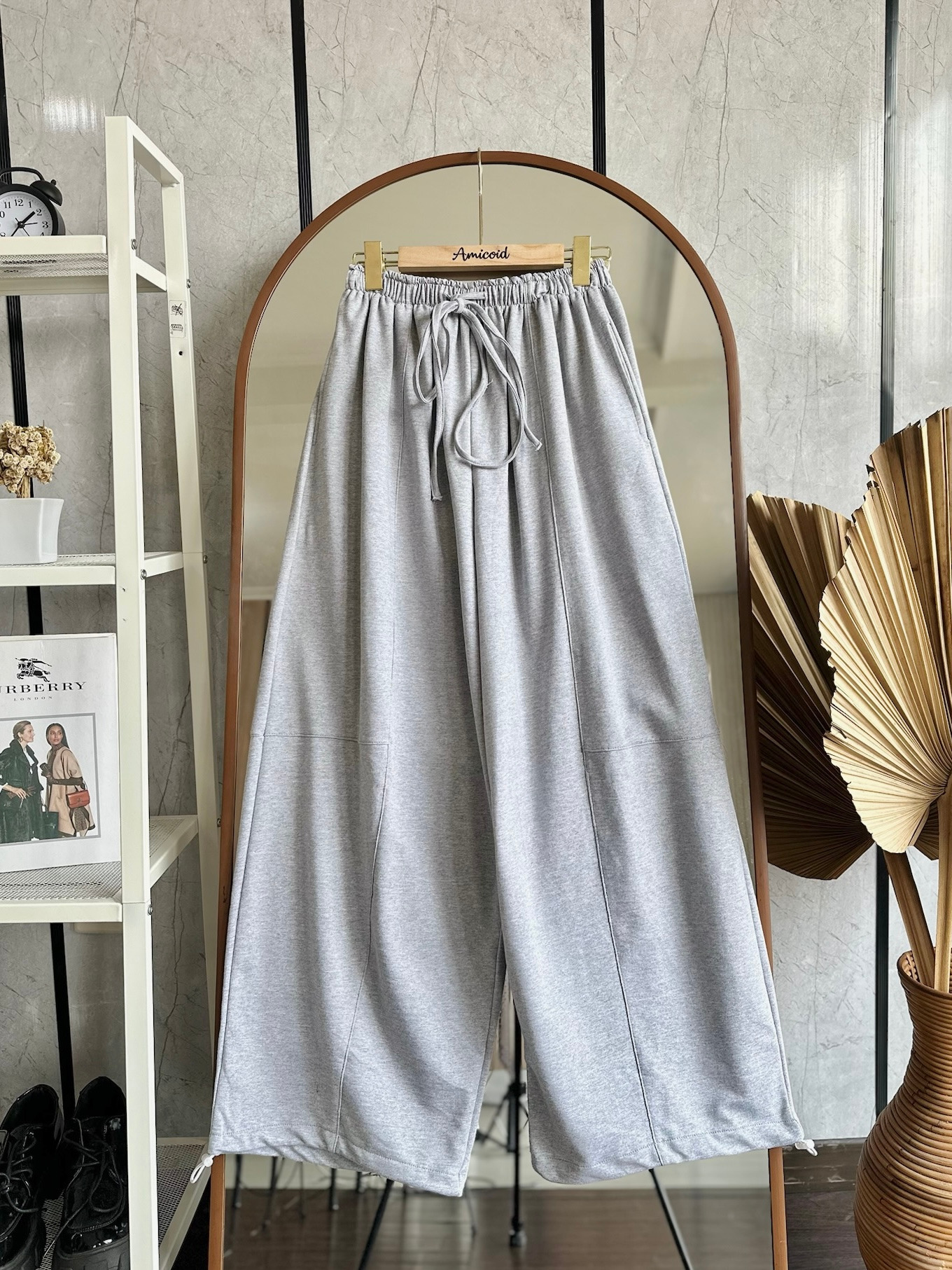 Oddy barrel pants