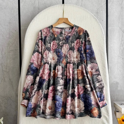 Renjana blouse