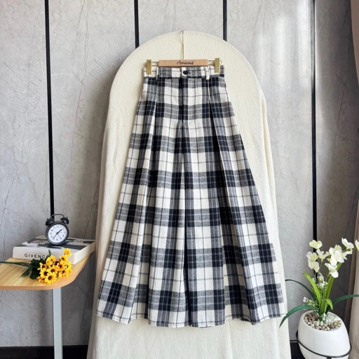 Bella flanel skirt 