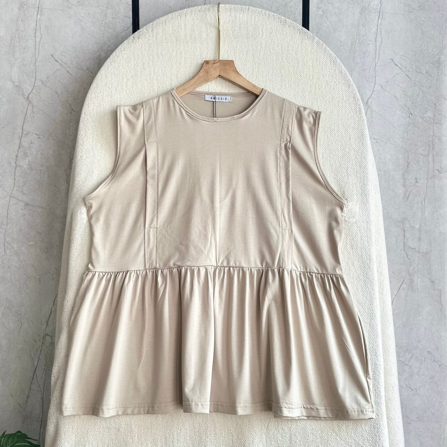 Kensie inner ruffle
