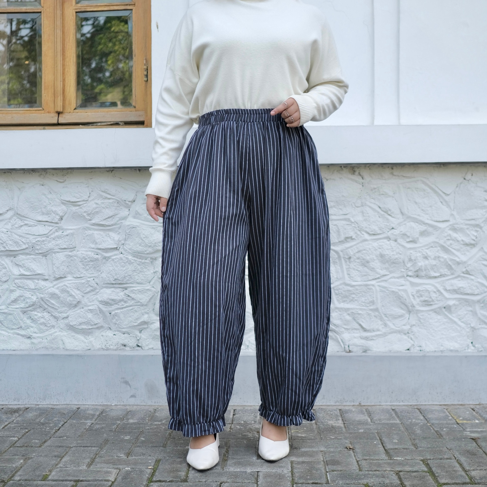 Joy balloon pants