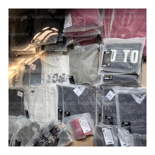 Image of [ PELUNASAN ] ARIRANG T0UR MERCH (WEVERSE GL0BAL)