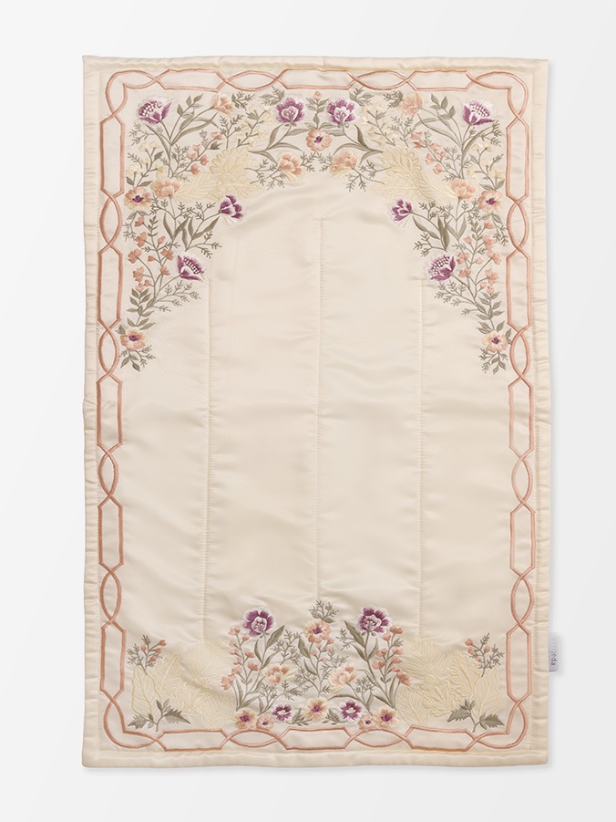 Swaranismara - Signature Prayer Mat in Bone
