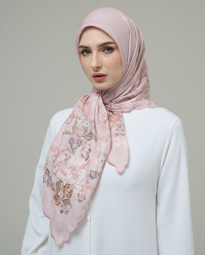 Whisperbloom - Artful Hijab in Pink