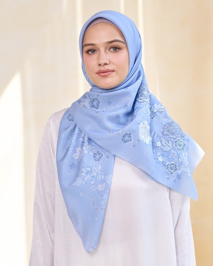 Arumanika - Artful Hijab in Denim