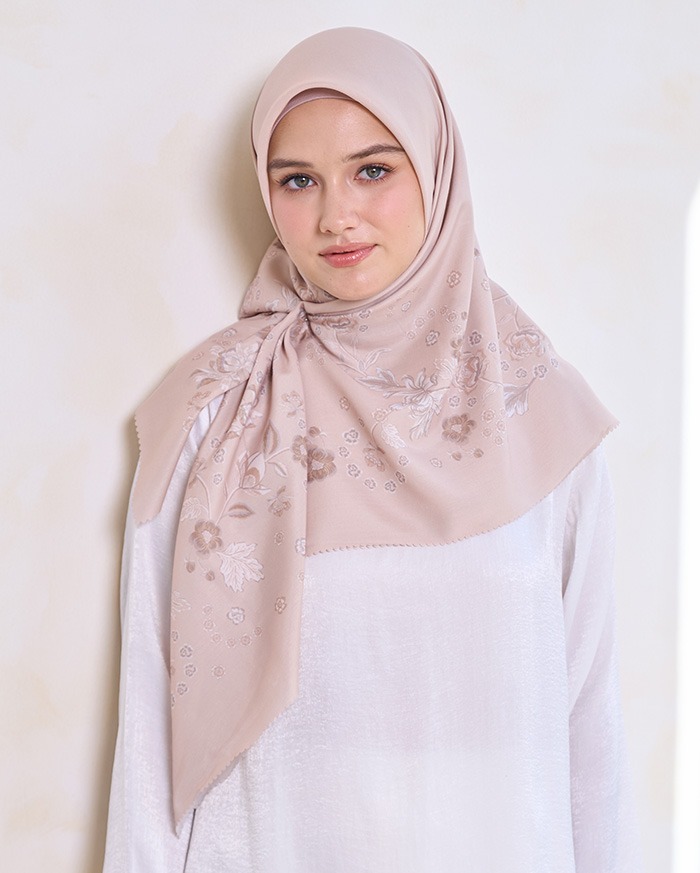 Arumanika - Artful Hijab in Beige