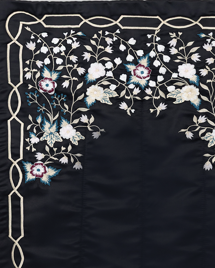 Solana - Prayer Mat in Black