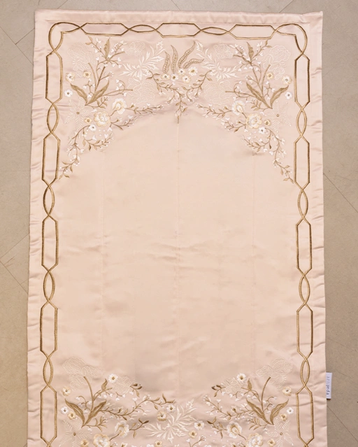 Arumanika - Signature Prayer Mat in Sand