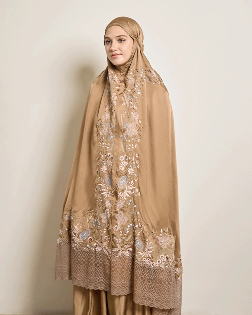 Arumanika - Signature Prayer Robe in Hazel
