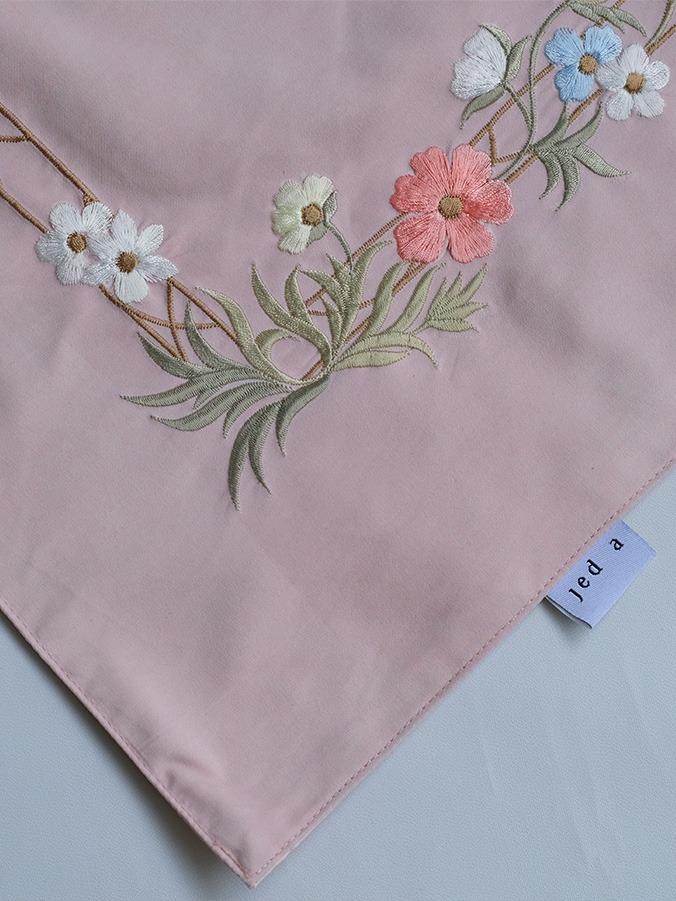 Swaranismara - Mini Prayer Mat in Nude