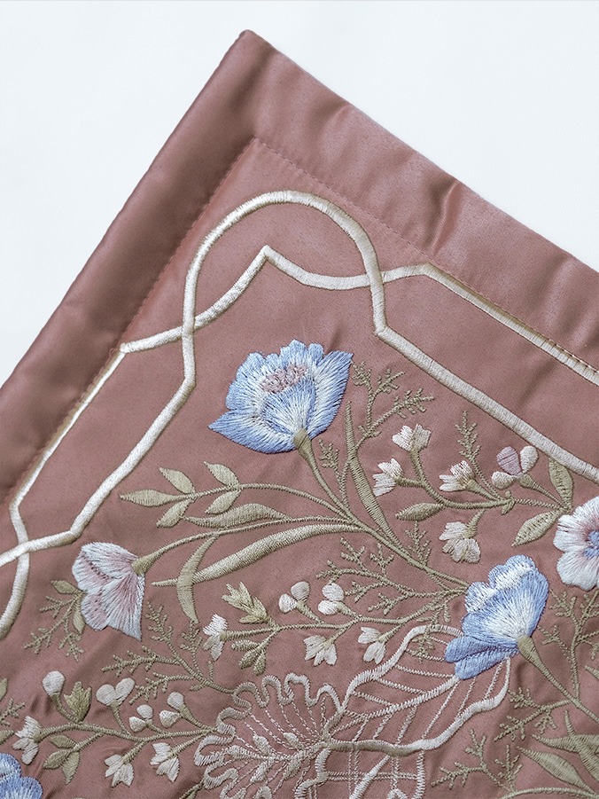 Swaranismara - Signature Prayer Mat in Hazel