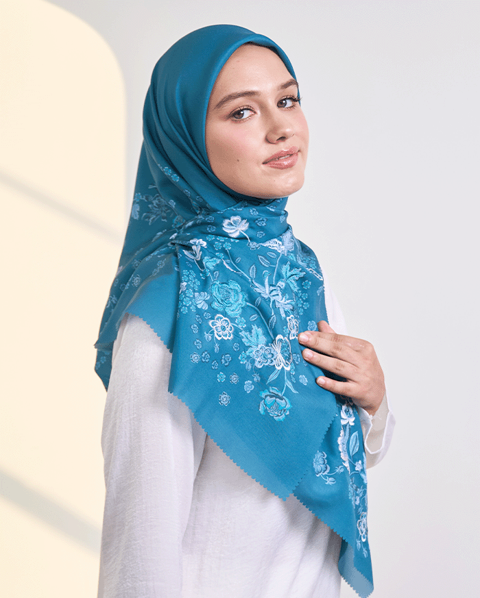 Arumanika - Artful Hijab in Teal