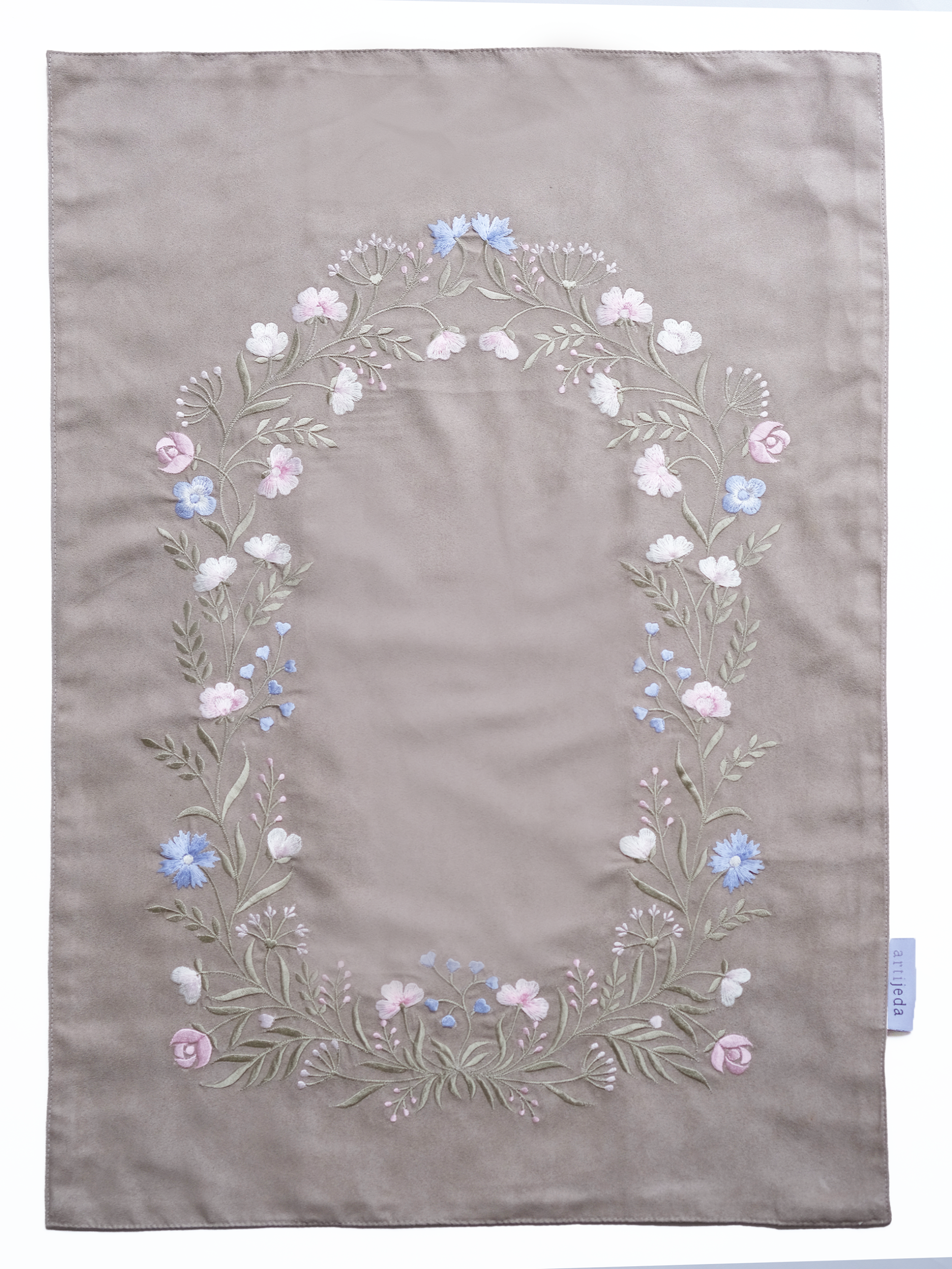 Swaranismara - Mini Prayer Mat in Grey
