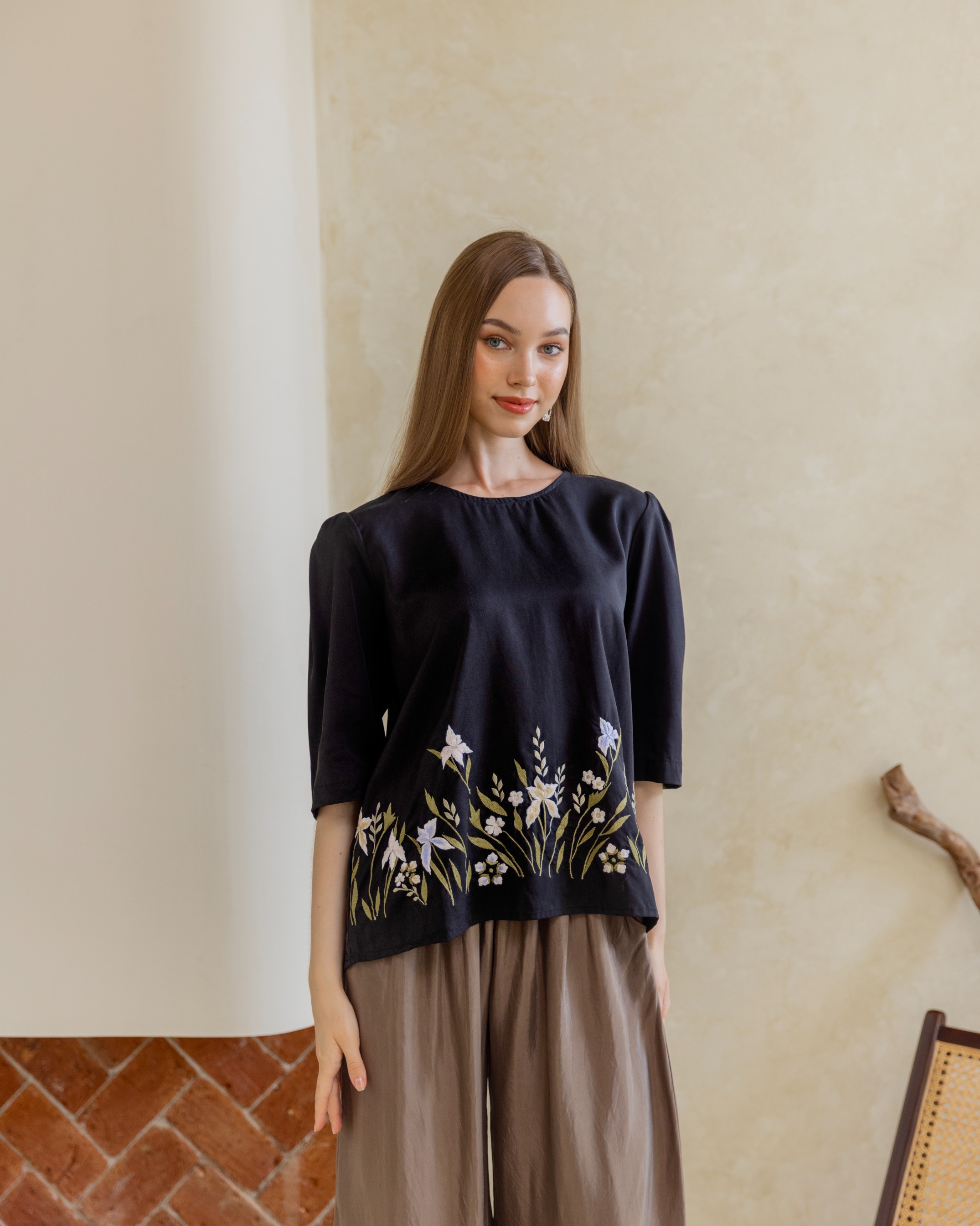Chitrakala - Puff Sleeve Blouse in Black