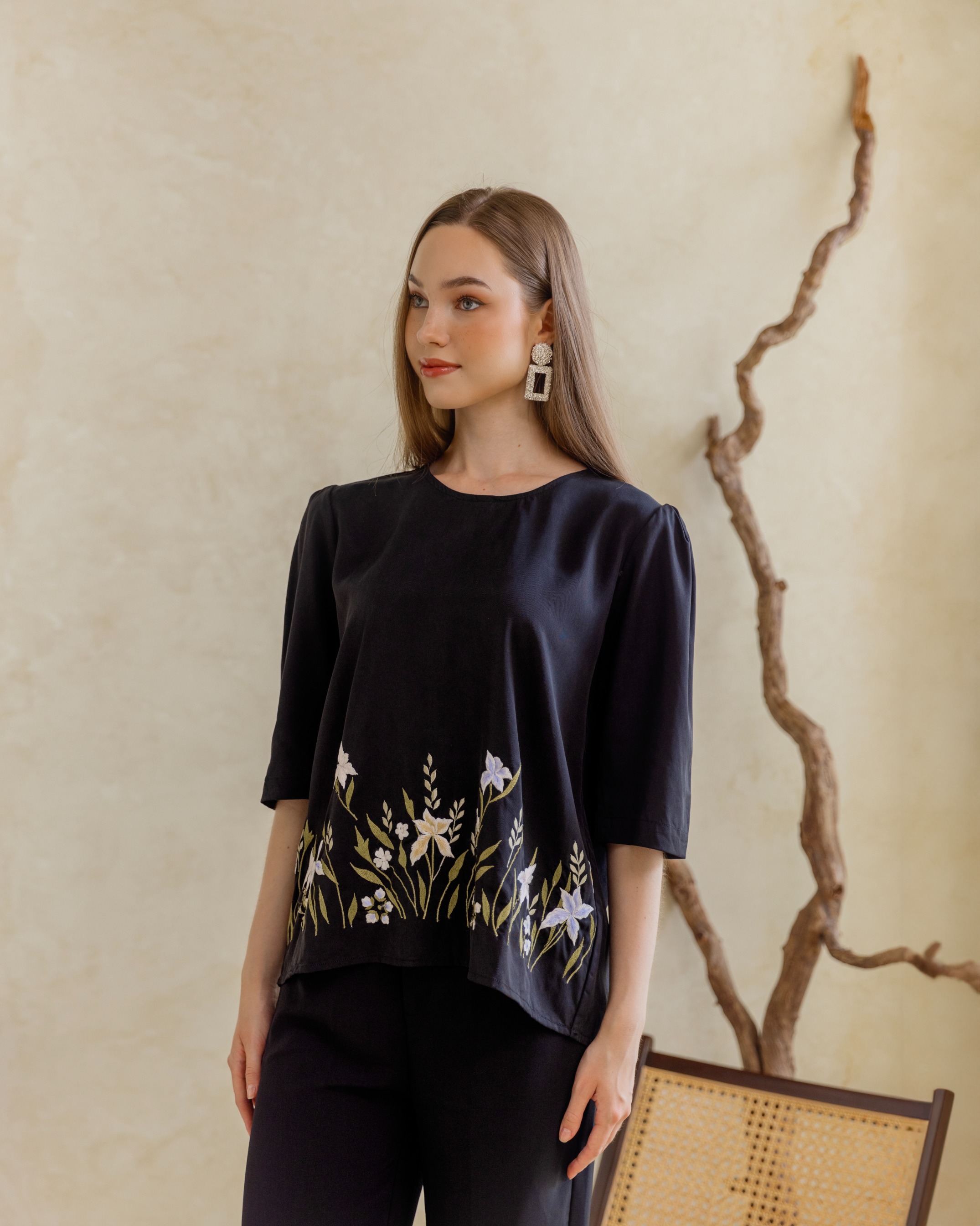 Chitrakala - Puff Sleeve Blouse in Black