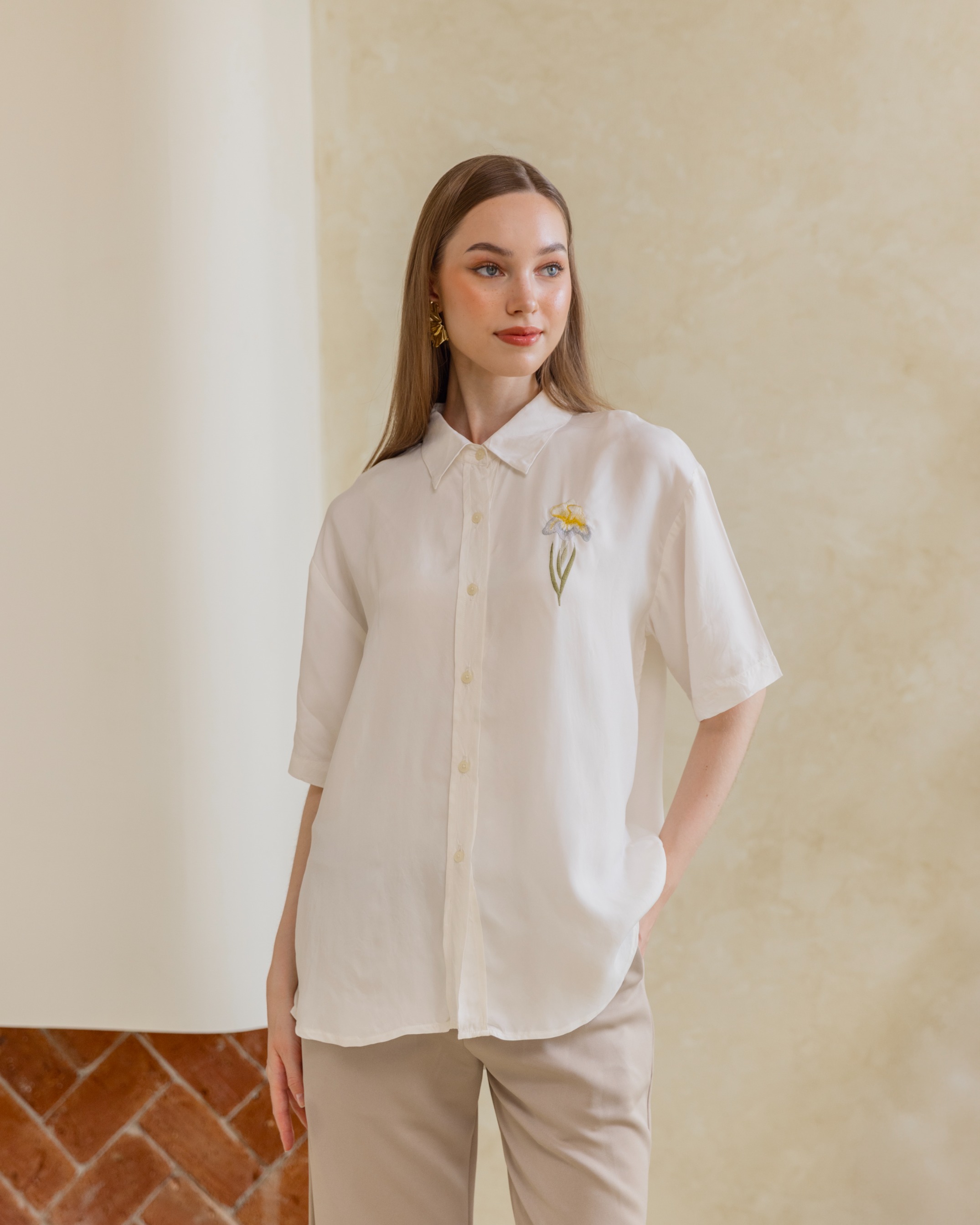 Chitrakala - Boxy Shirt in White