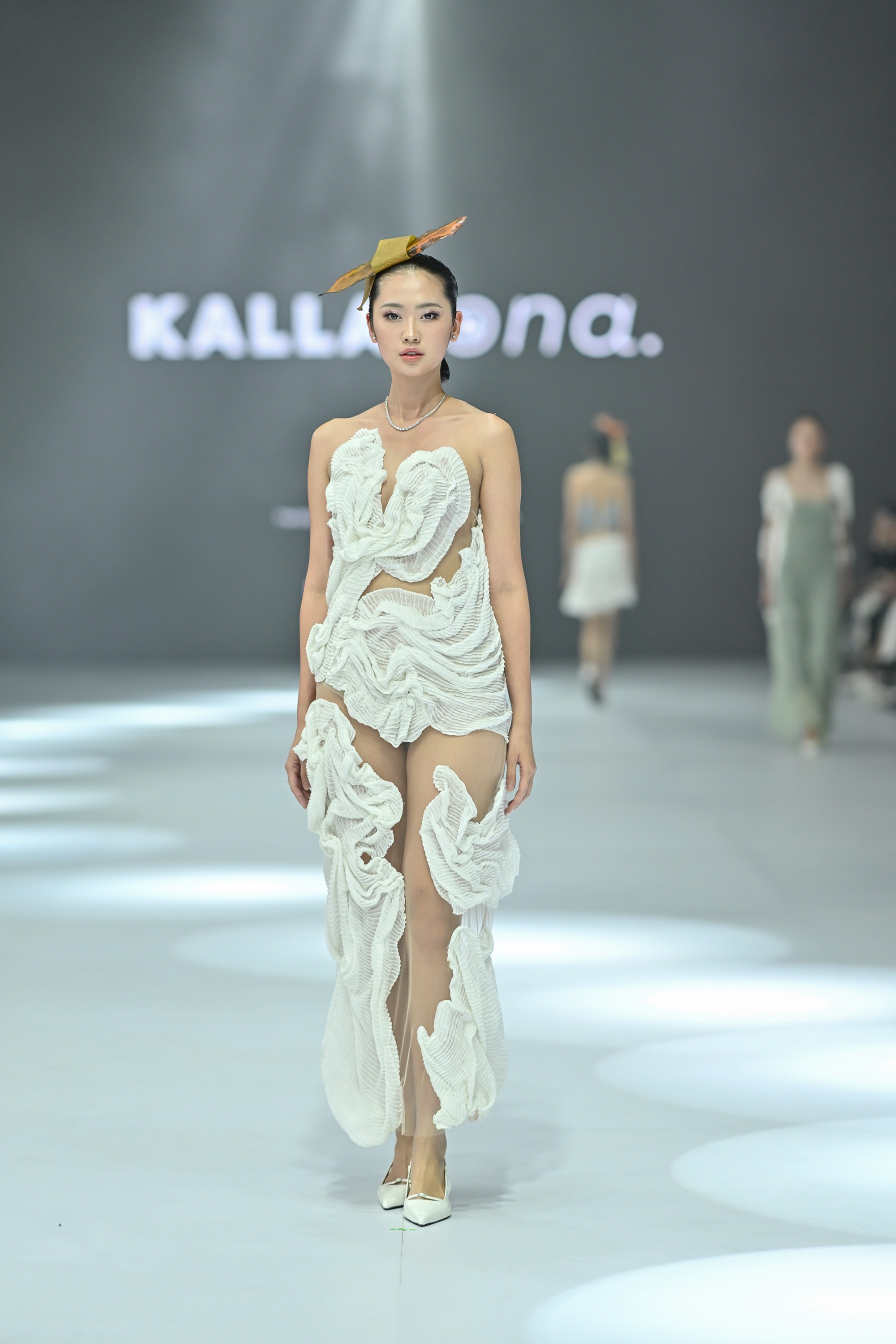 CLOUD — Fitted Long Dress