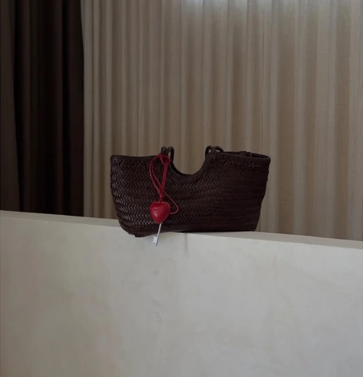 Image of The Tote
