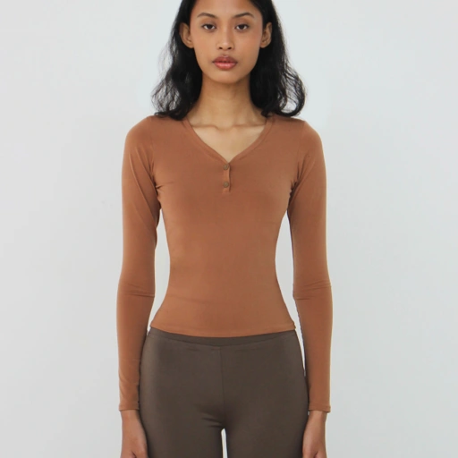 Image of Clay  Basic Top