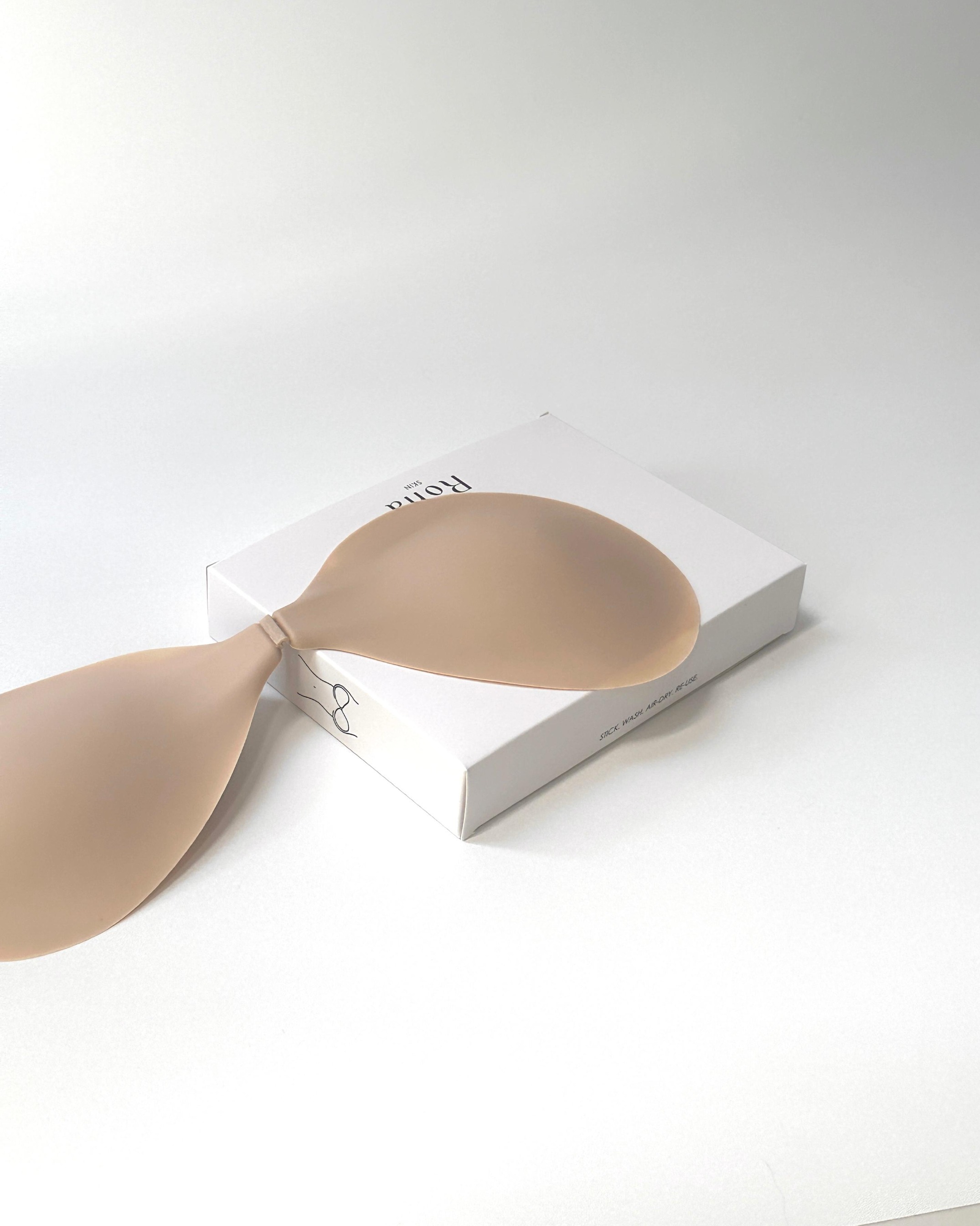 Silicone Front-Clip Bra