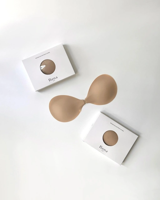 Image of Silicone Front-Clip Bra