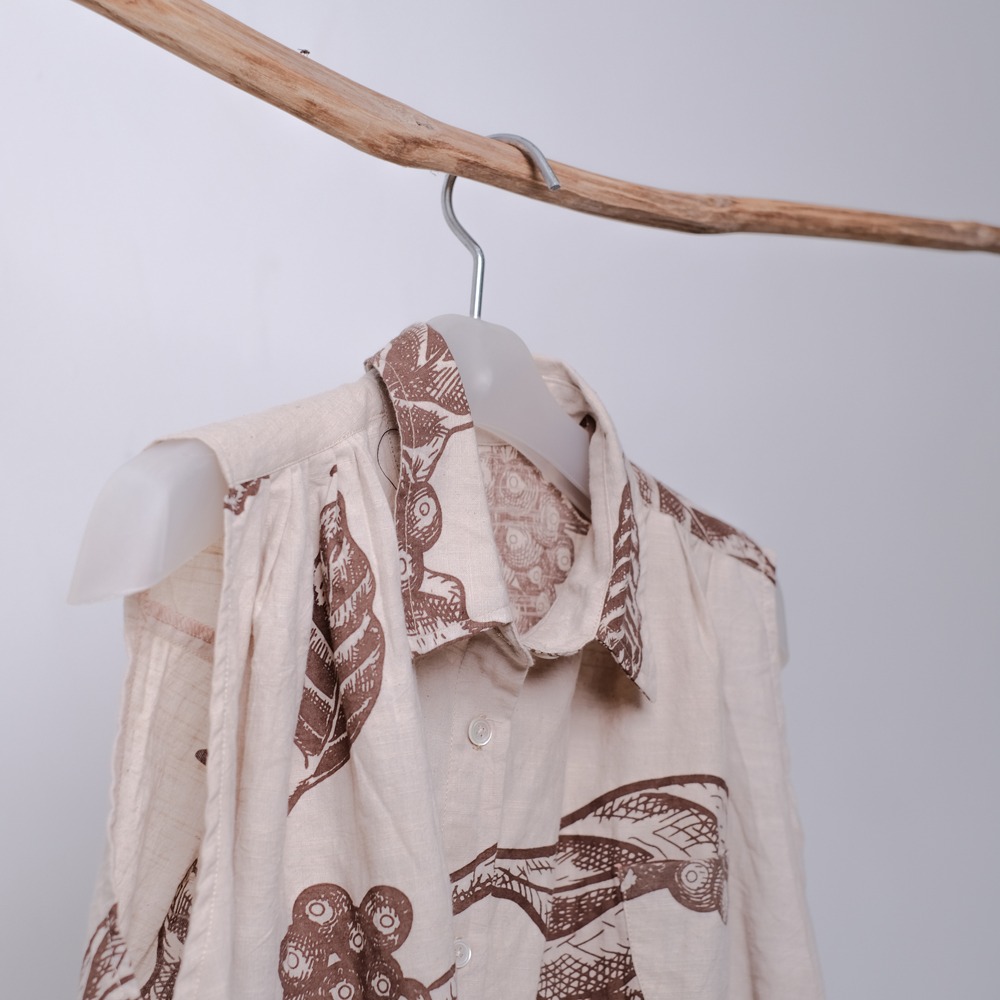 Coffee Sleeveless Shirt | Saka Asta