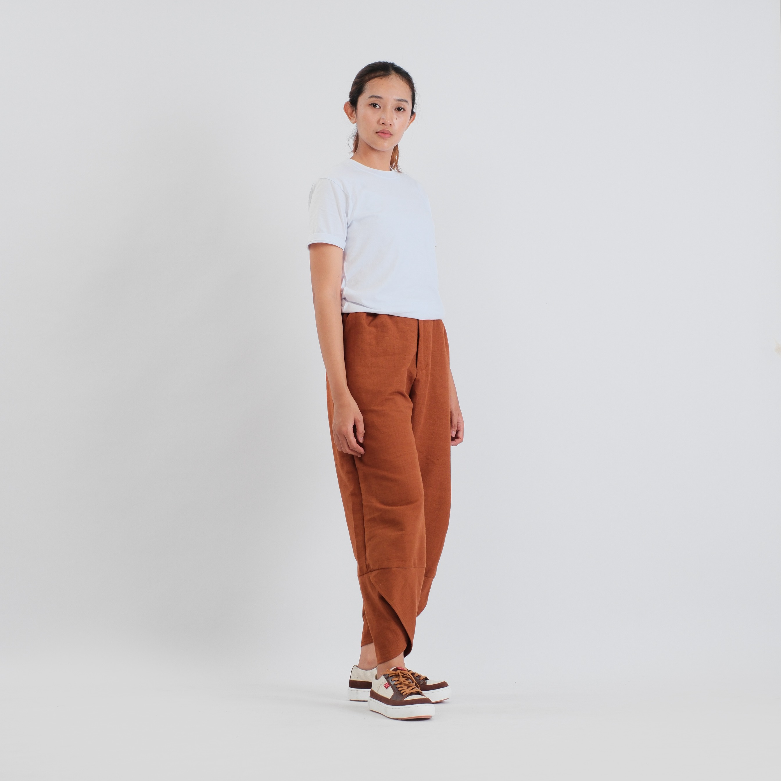 SAKAASTA | HAREM PANTS TERRA BROWN