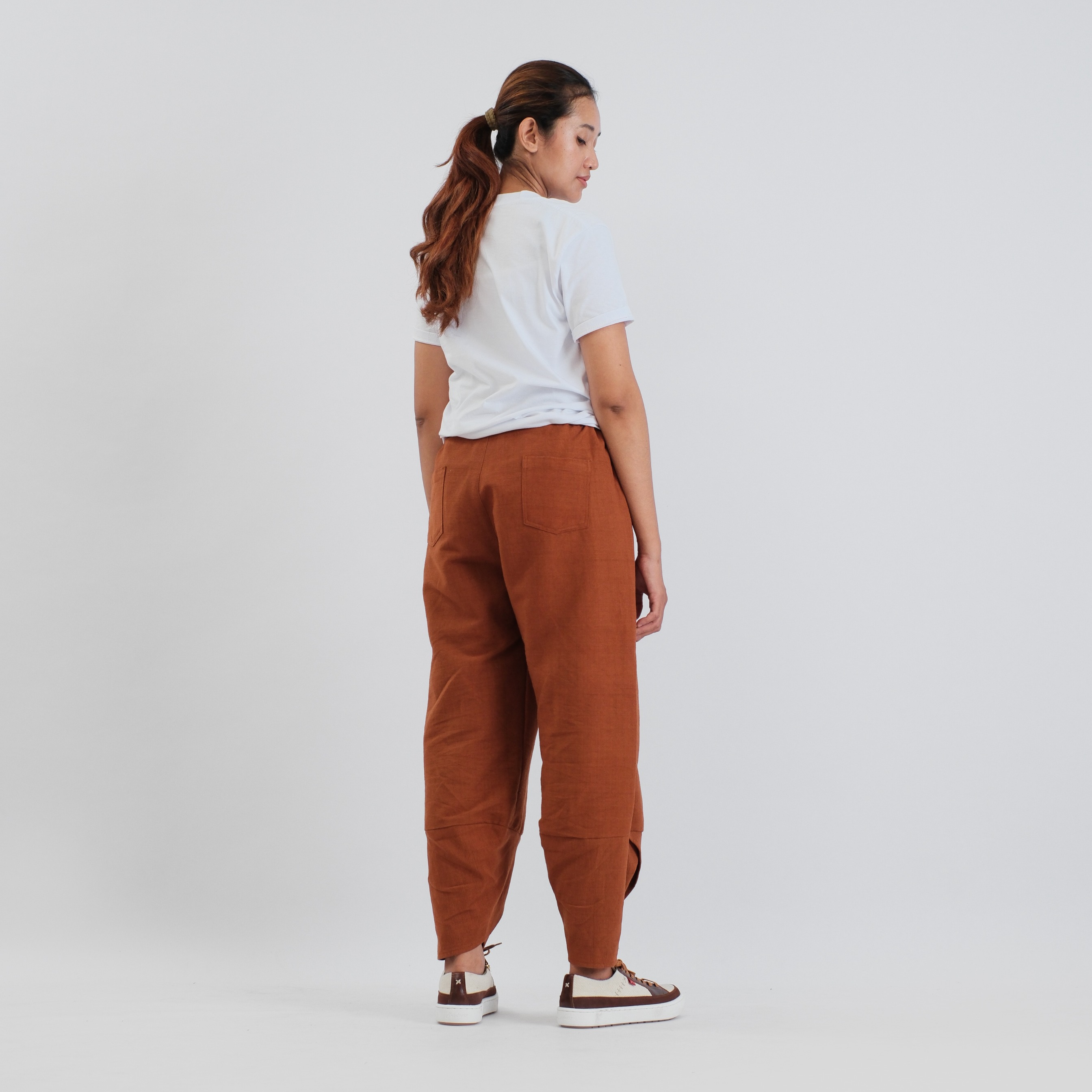 SAKAASTA | HAREM PANTS TERRA BROWN