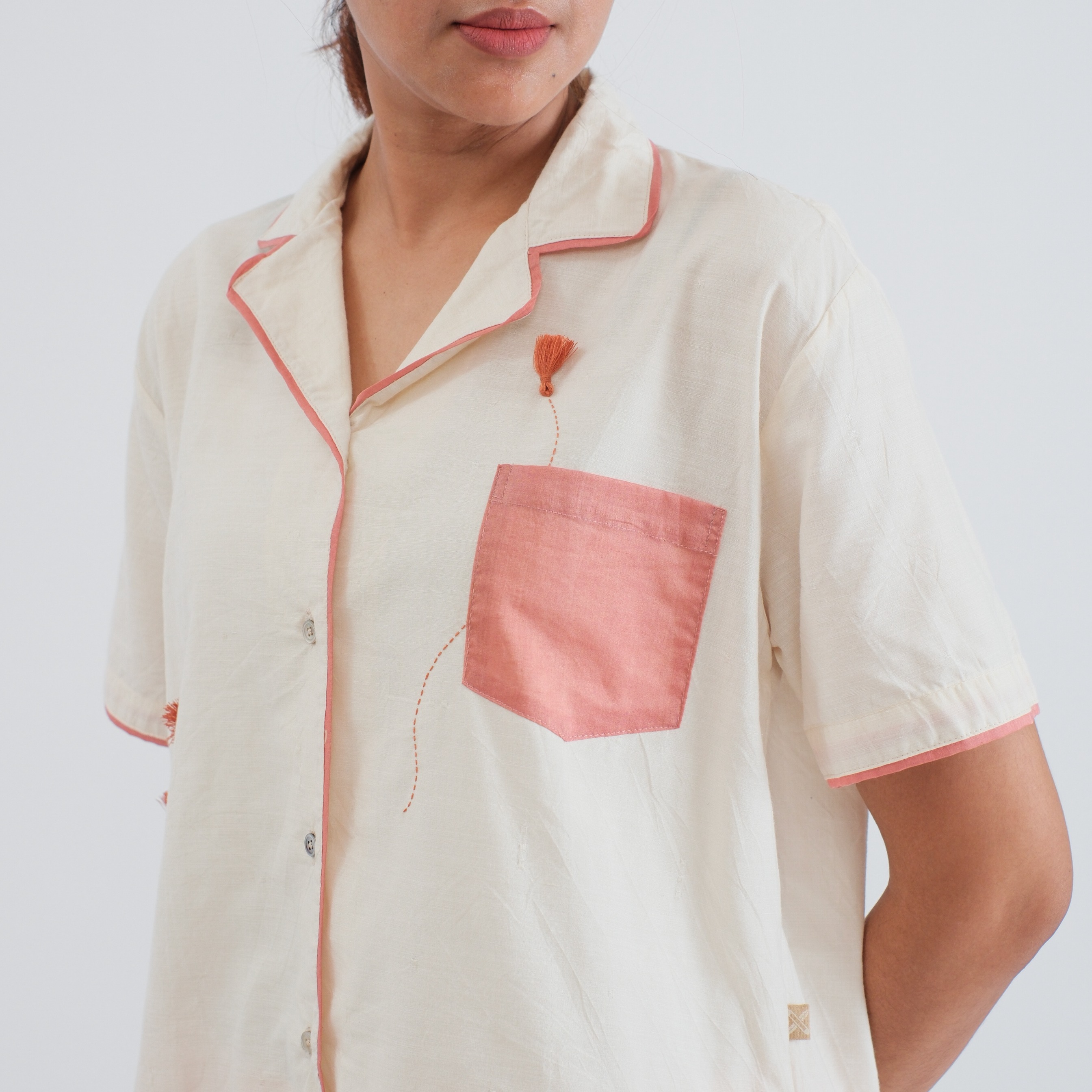 SAKAASTA | KEMEJA CROP
