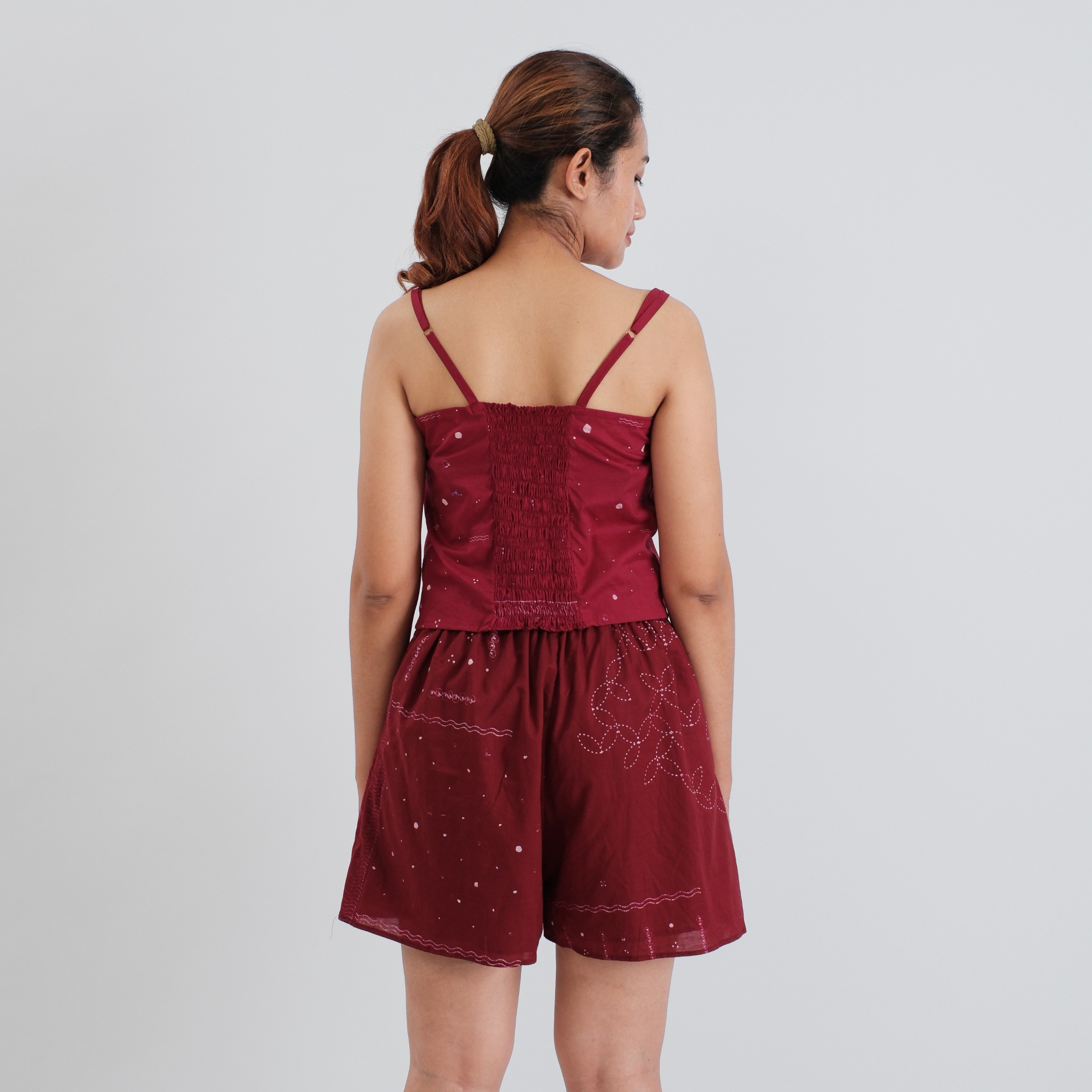 SAKAASTA | HOTPANTS ENCENG