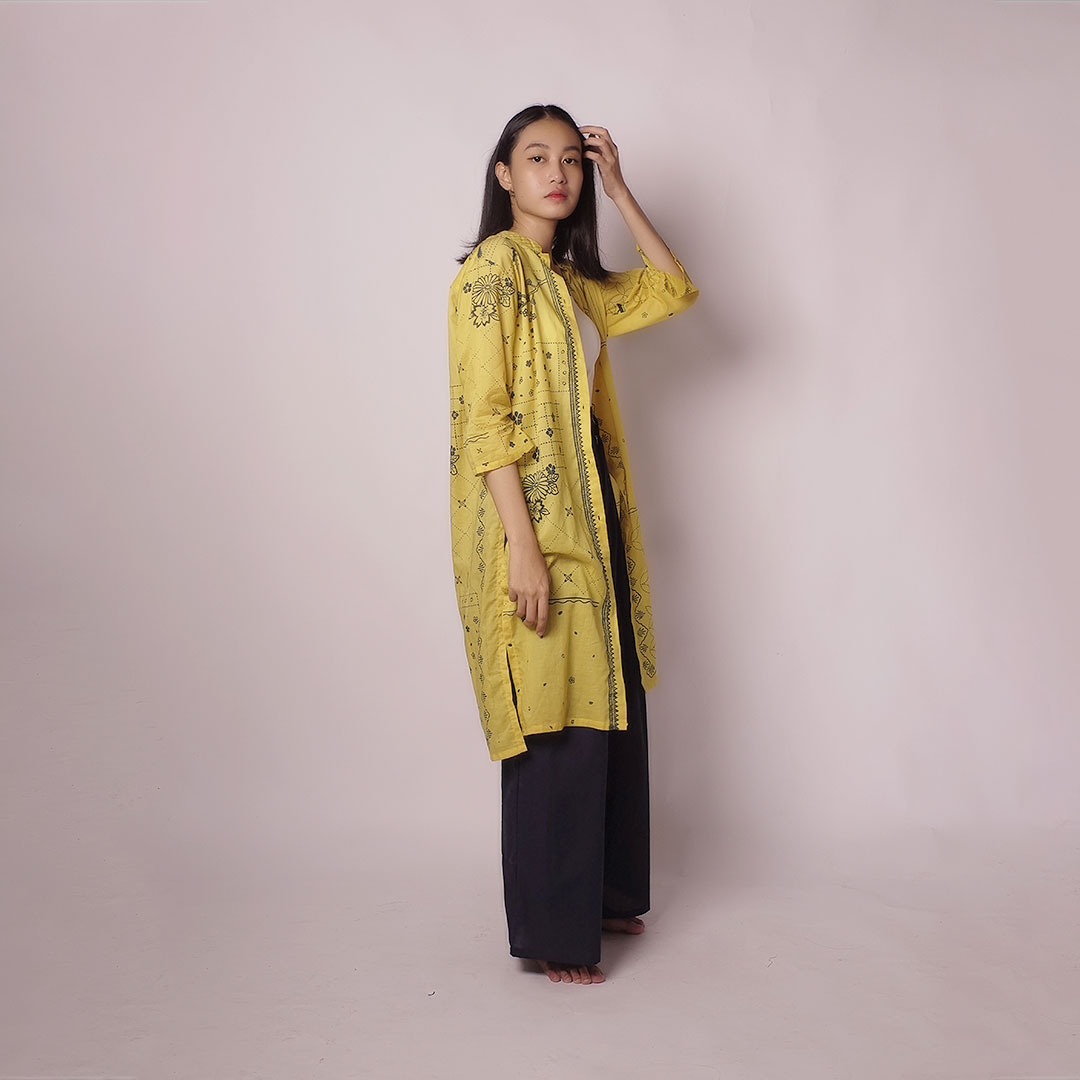 Crane Sakura Gold Tunic | Saka Asta