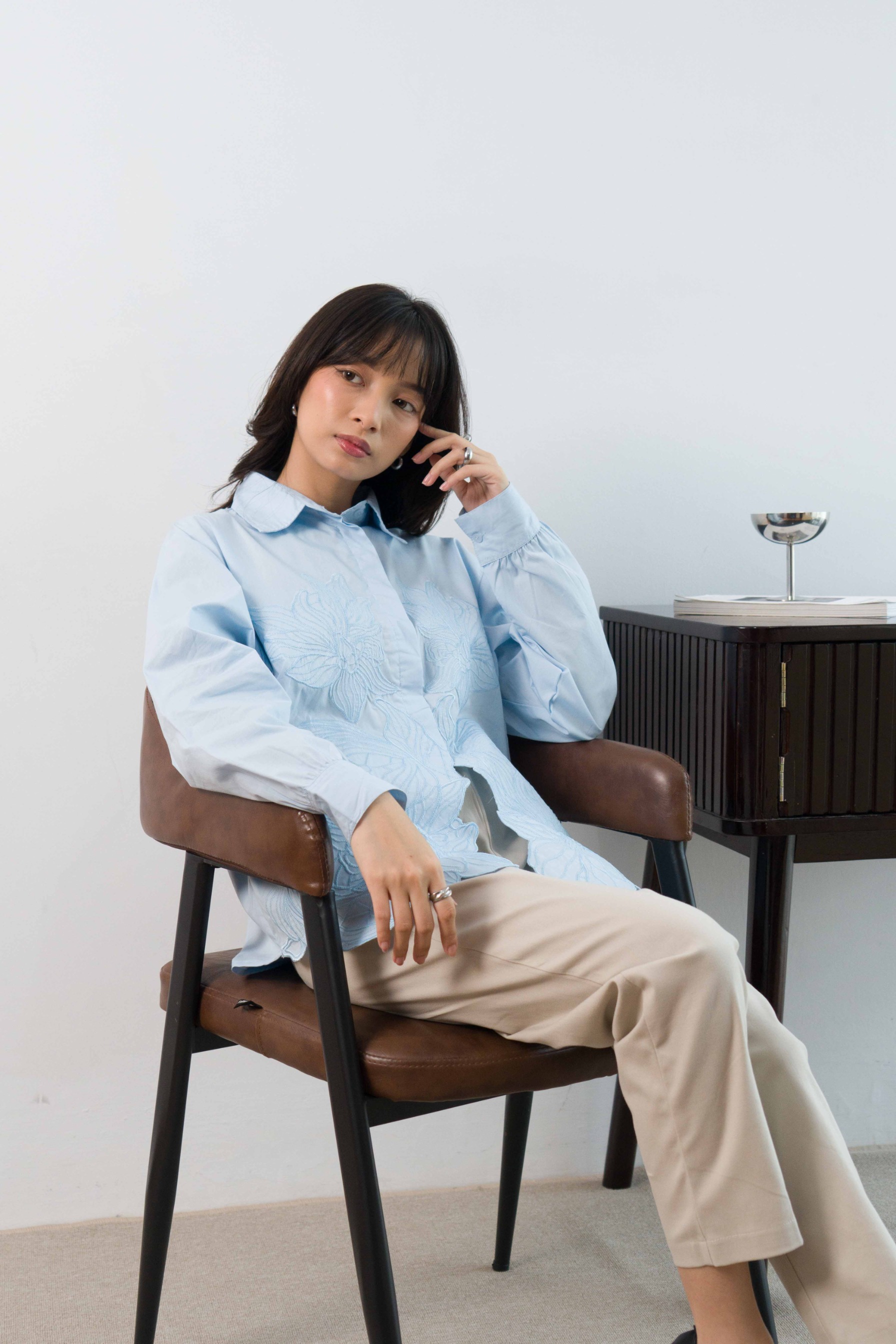 Kayna embroidery shirt