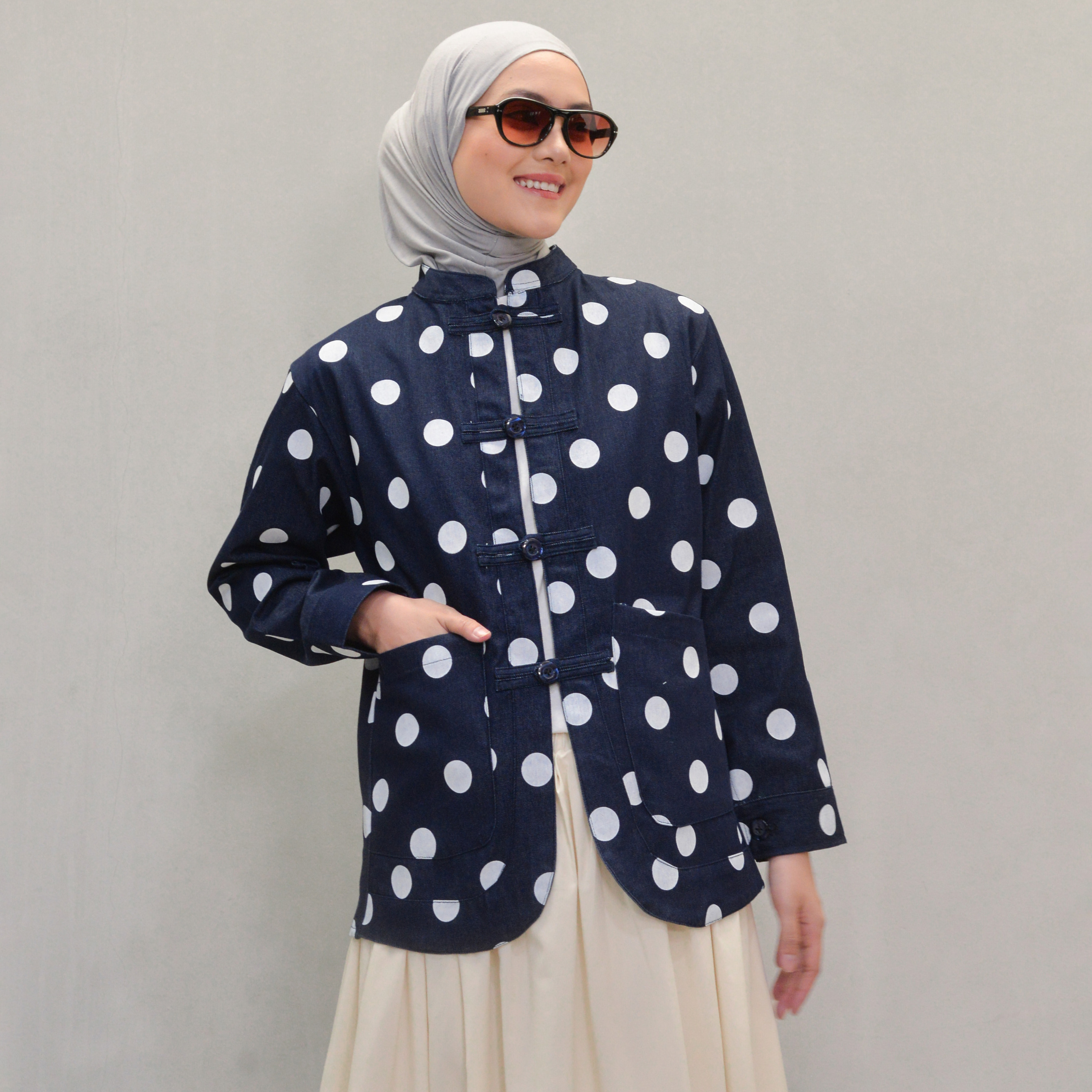 Cheongsam Dotty Outer