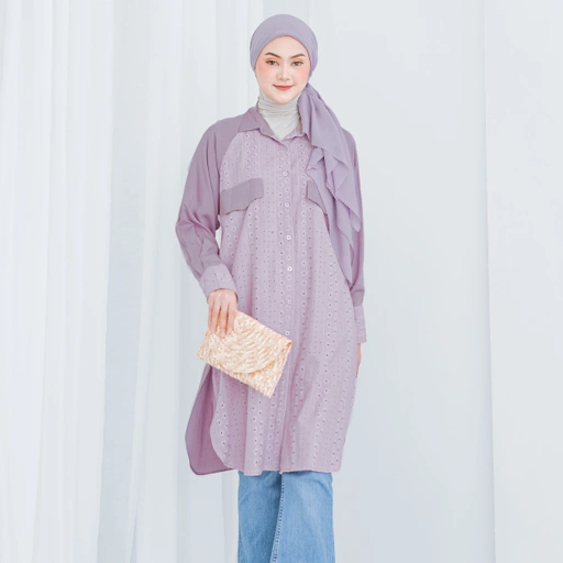Image of Aimee Longshirt Taupe