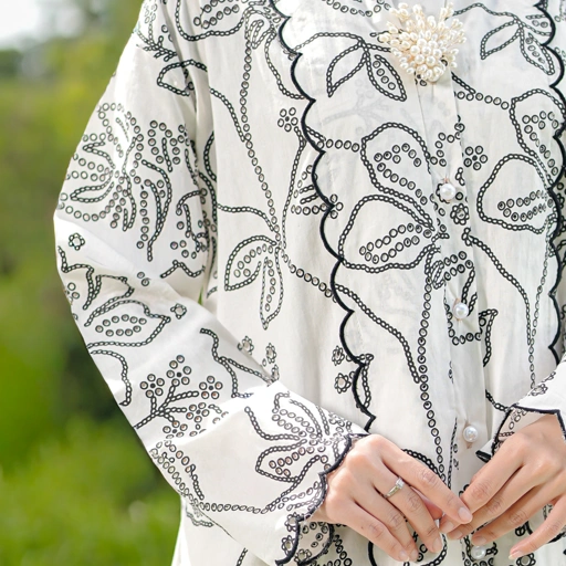 Image of Aisya Set FloweryEbony