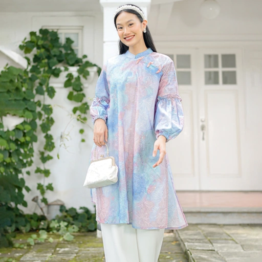 Image of Alina Tunik Bubblegum