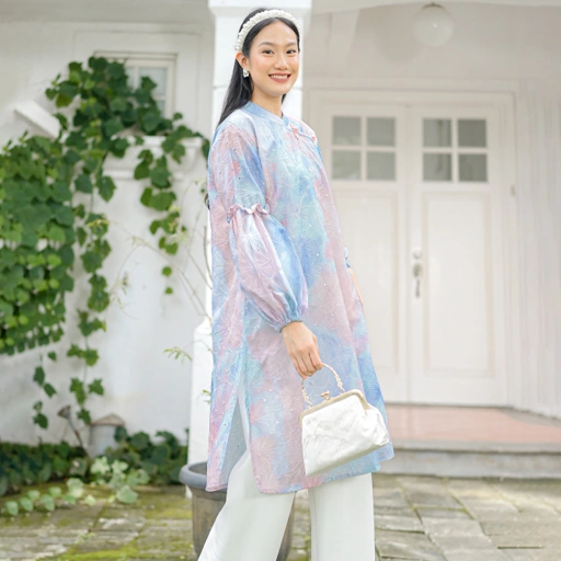 Image of Alina Tunik Bubblegum