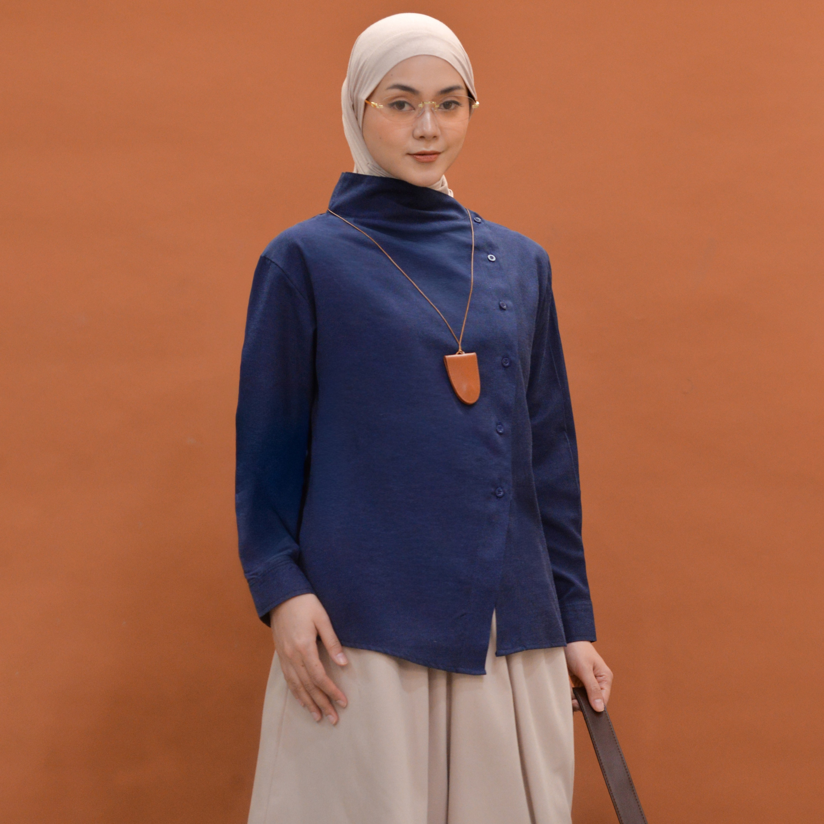 Amara Top DarkNavy