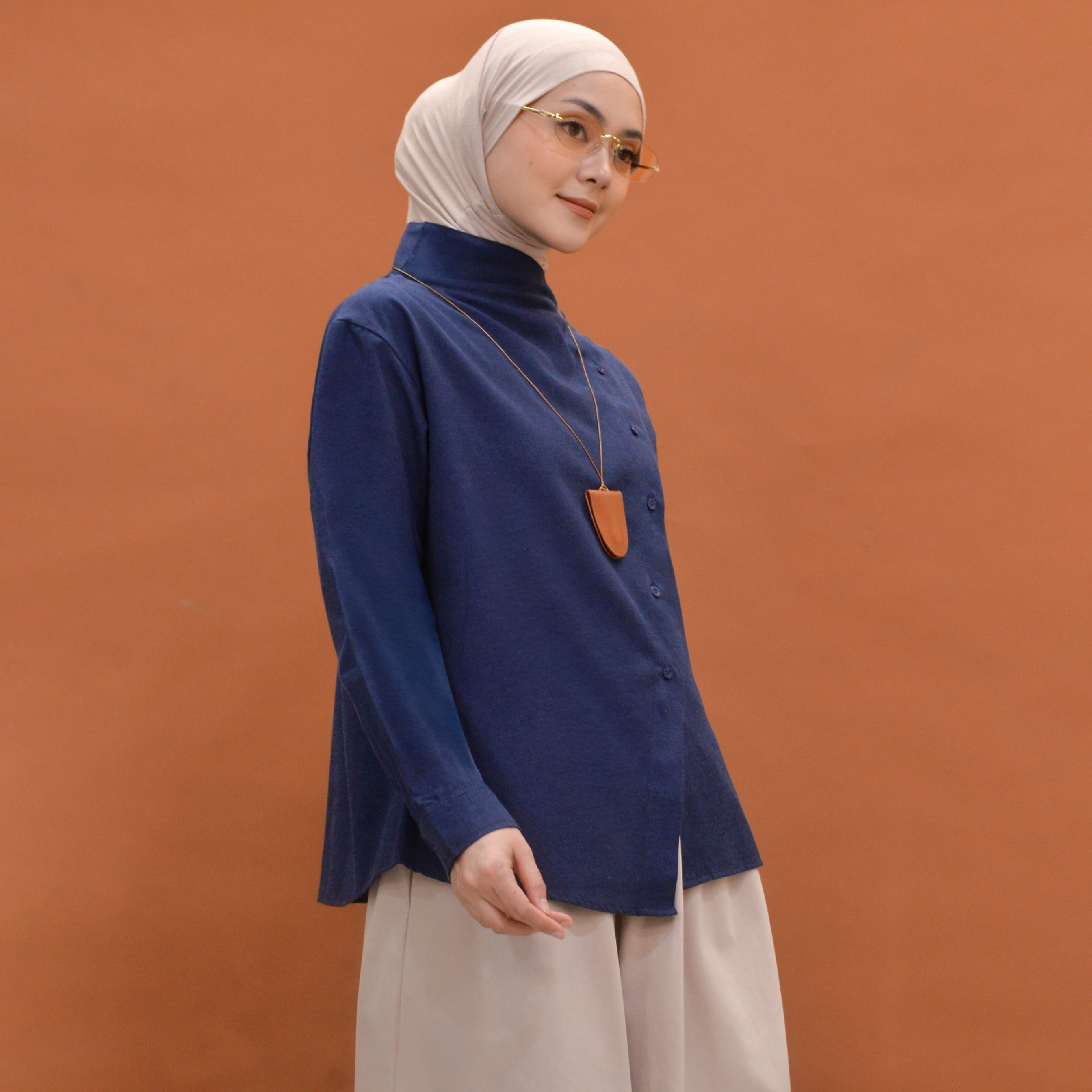 Amara Top DarkNavy